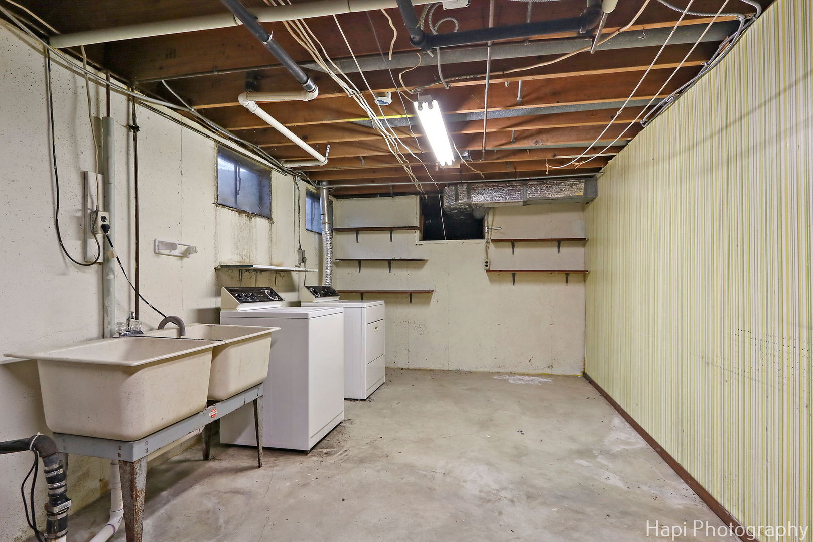3320 W Skyway Drive, McHenry, IL 60050