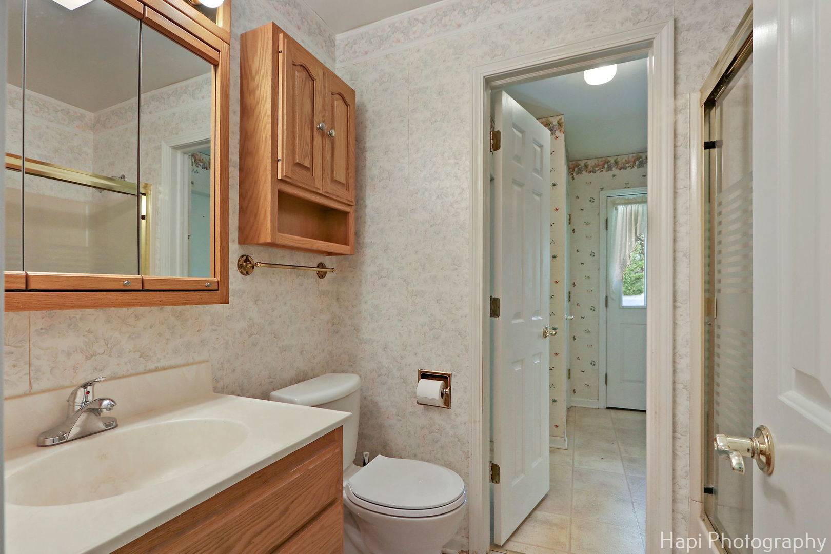 3320 W Skyway Drive, McHenry, IL 60050