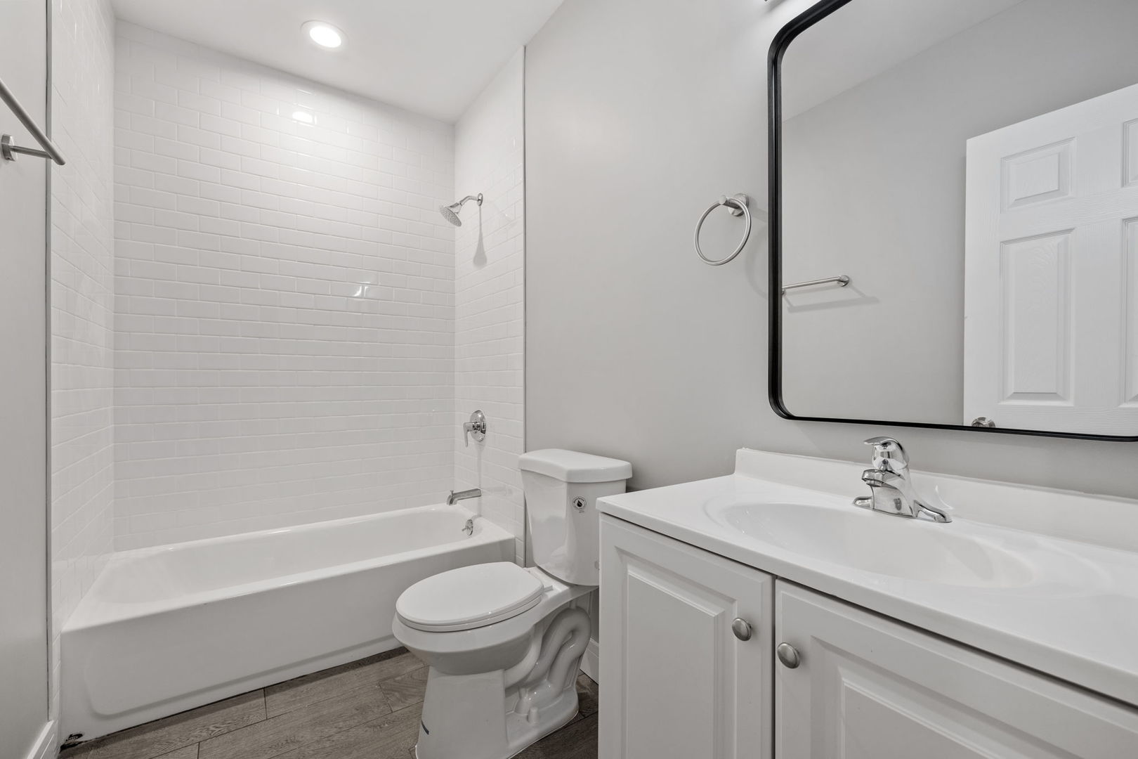 5231 S Indiana Avenue #3, Chicago, IL 60615