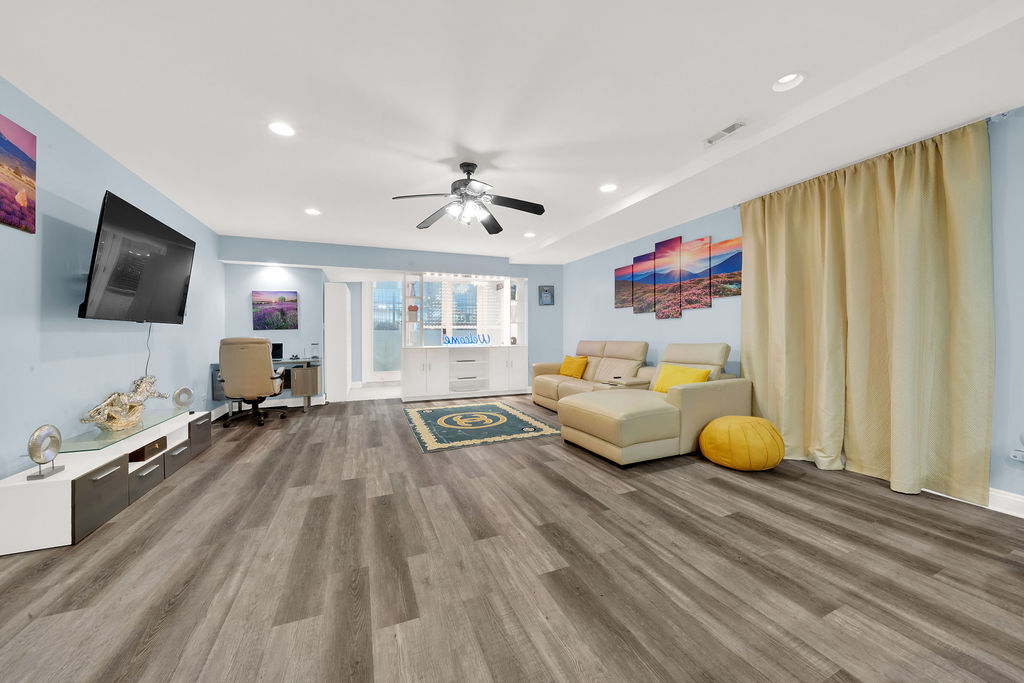 25 E 26TH Street #1, Chicago, IL 60616
