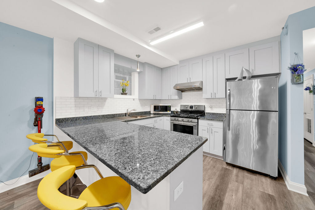25 E 26TH Street #1, Chicago, IL 60616