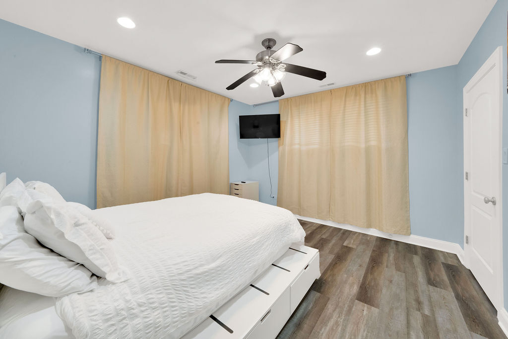 25 E 26TH Street #1, Chicago, IL 60616