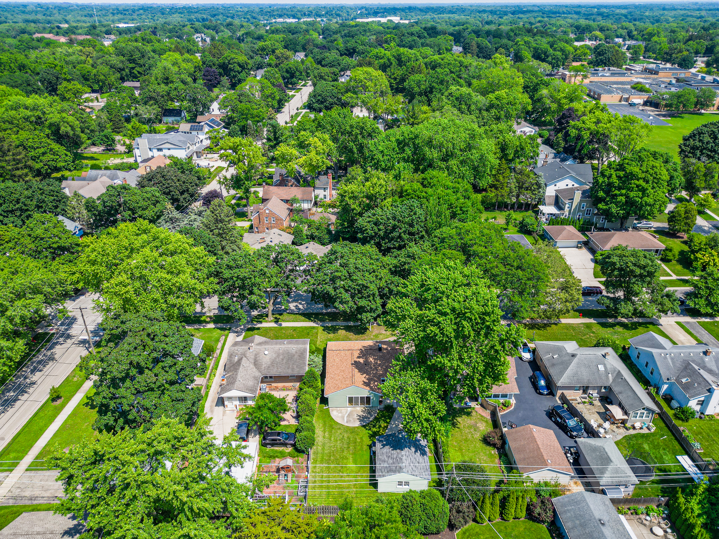 311 Garfield Avenue, Libertyville, IL 60048