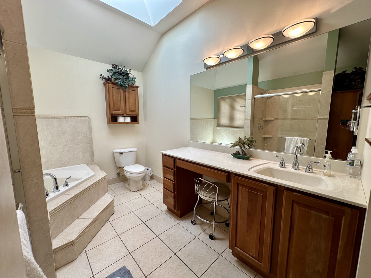 4949 141st Street, Crestwood, IL 60418
