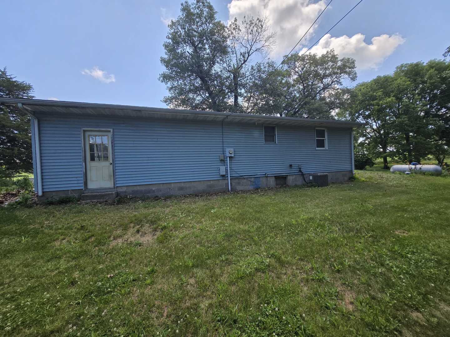 21440 N Cr 1950e Road, Havana, IL 62644