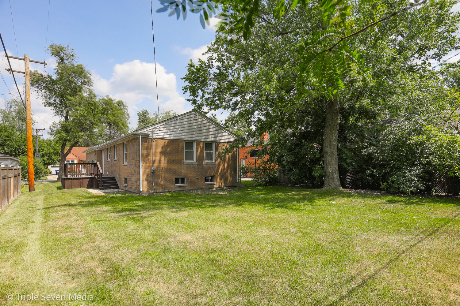 18352 Cowing Court, Homewood, IL 60430