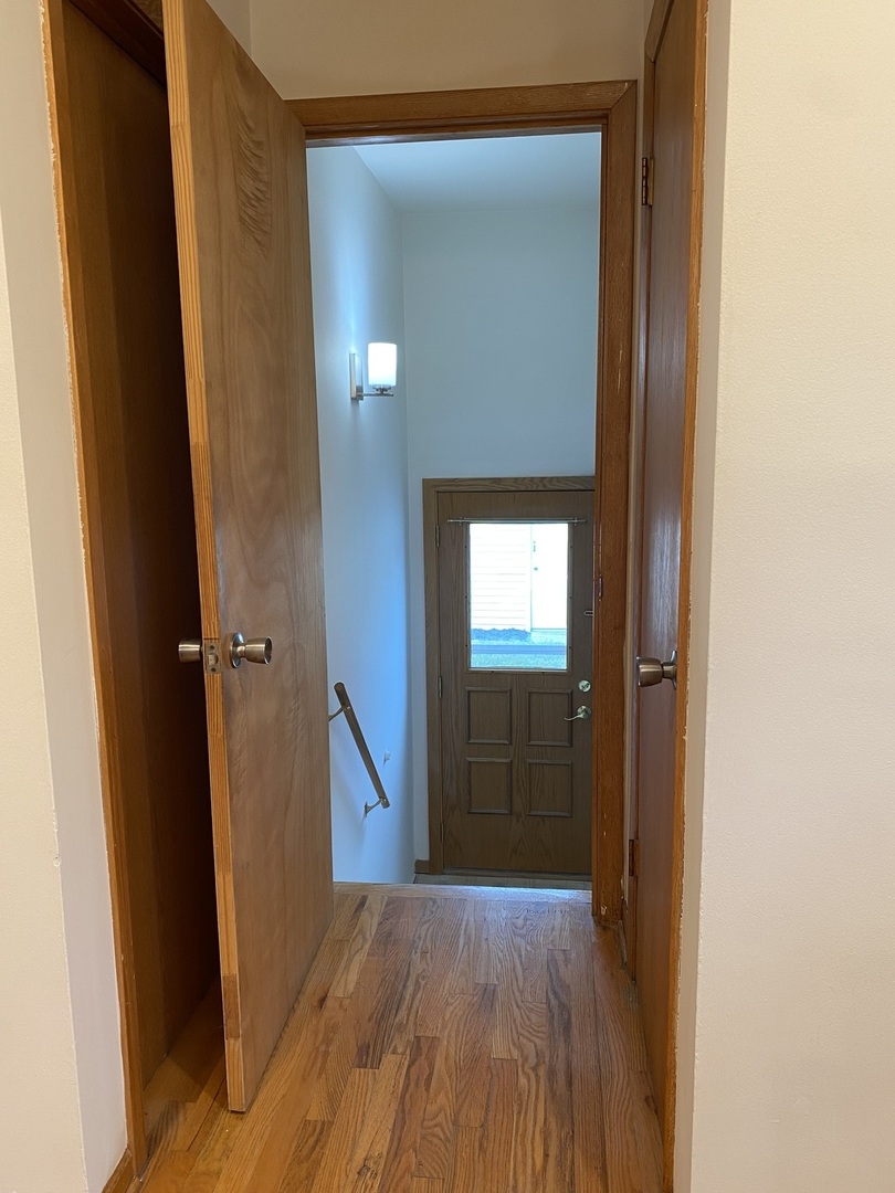 5515 S Mason Avenue, Chicago, IL 60638