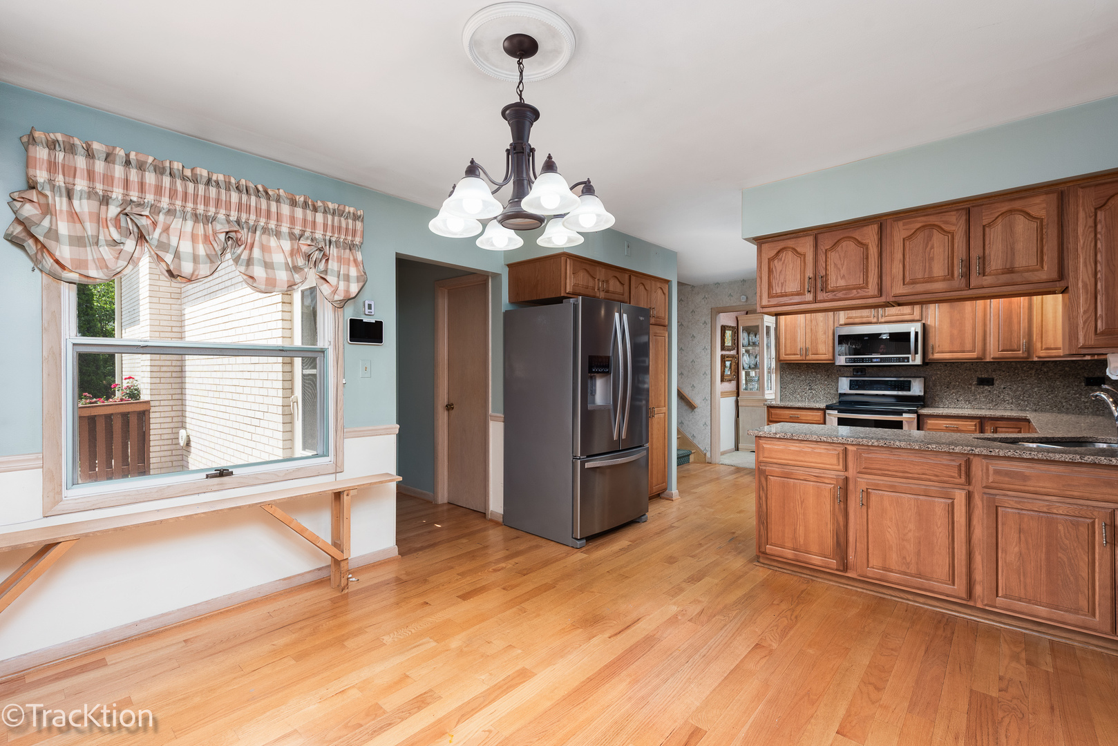 11107 Kingston Street, Westchester, IL 60154