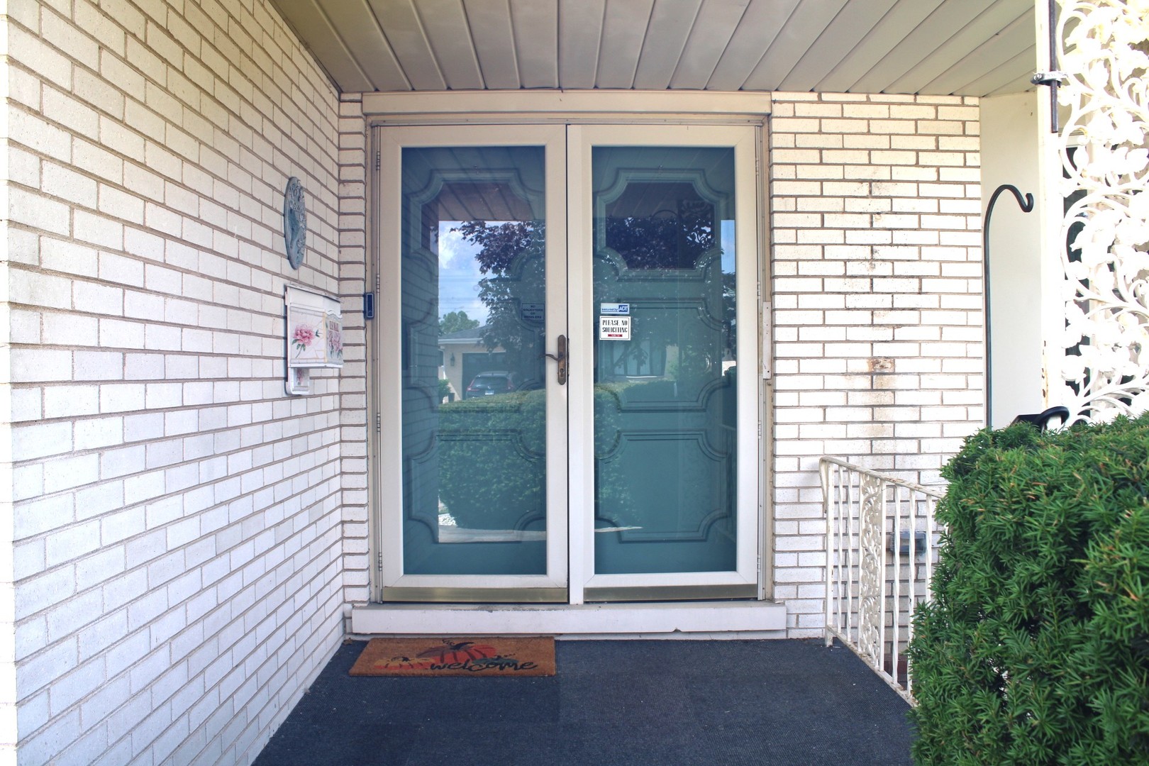 11107 Kingston Street, Westchester, IL 60154