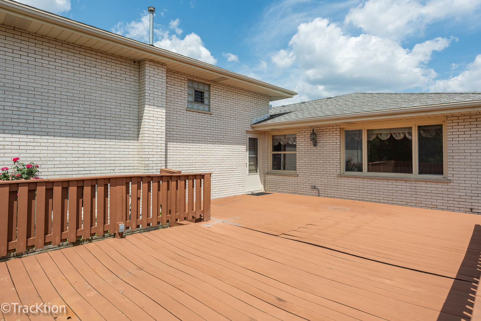 11107 Kingston Street, Westchester, IL 60154