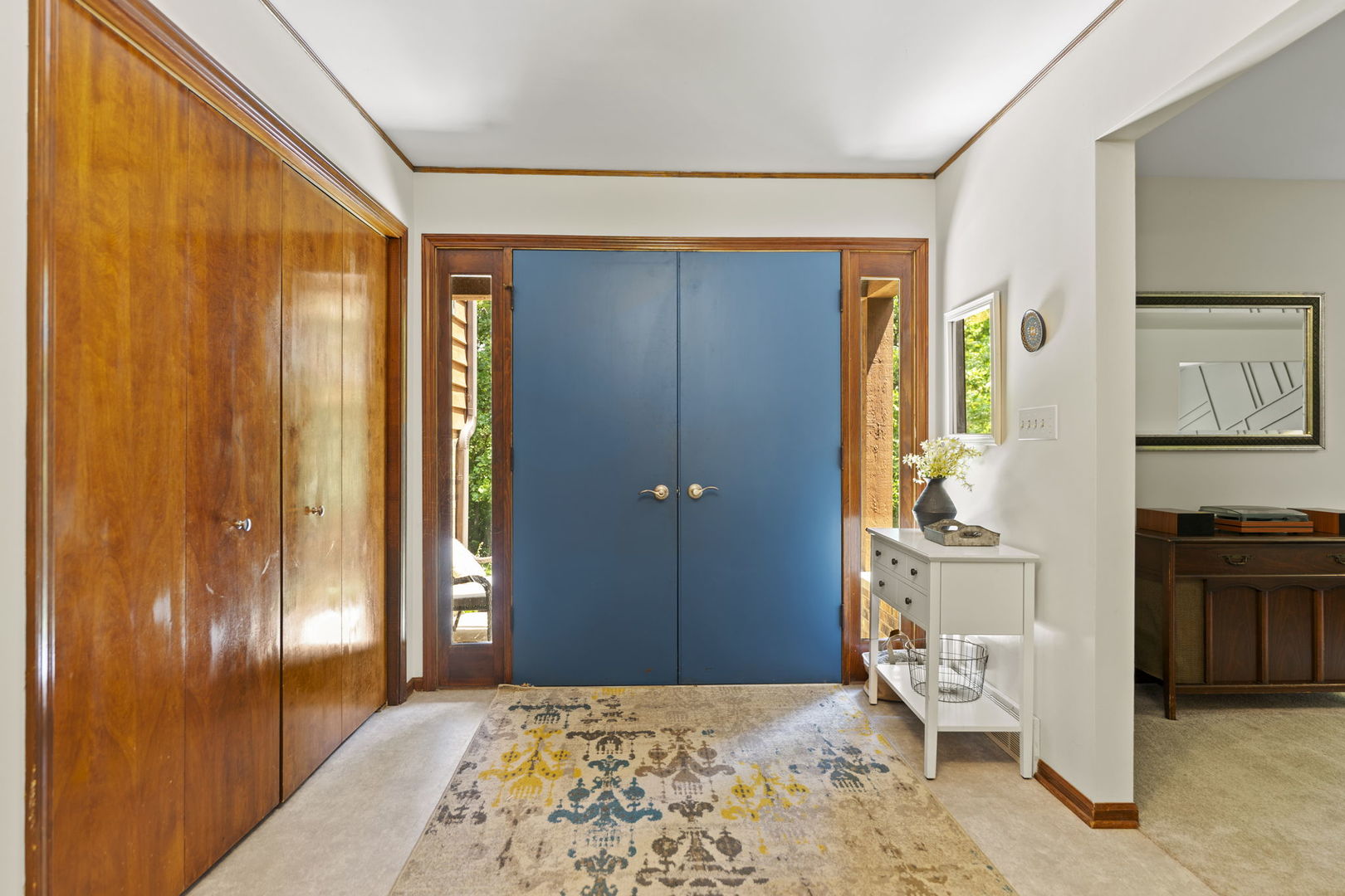 1313 Chatham Lane, Woodstock, IL 60098