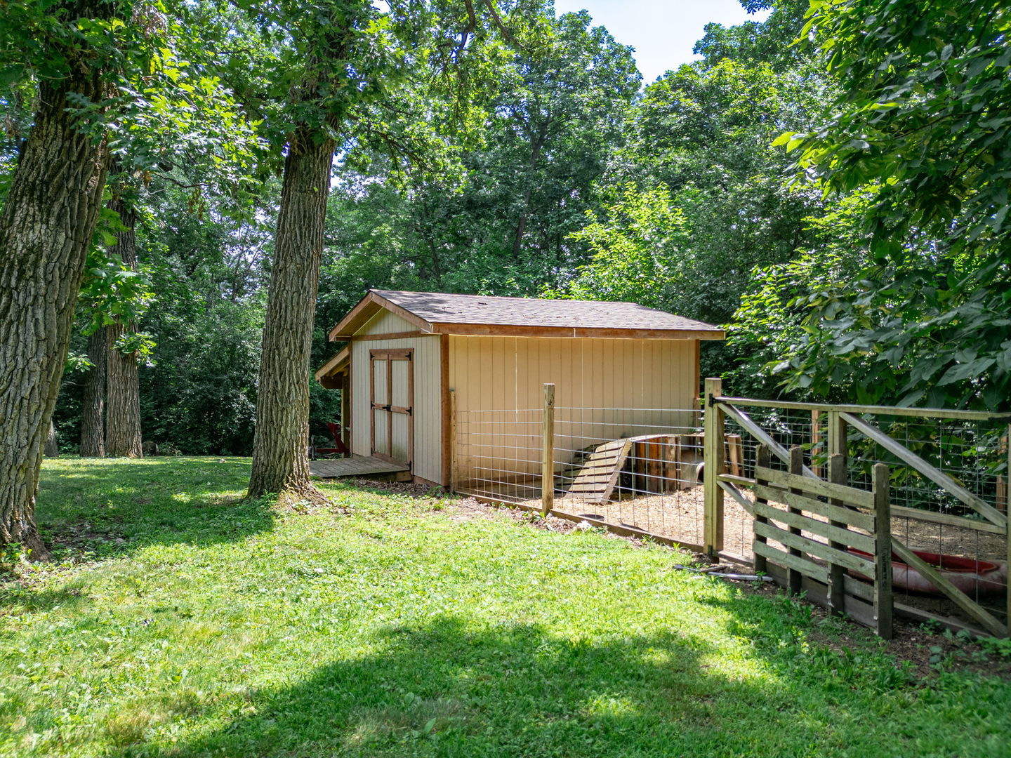 1313 Chatham Lane, Woodstock, IL 60098