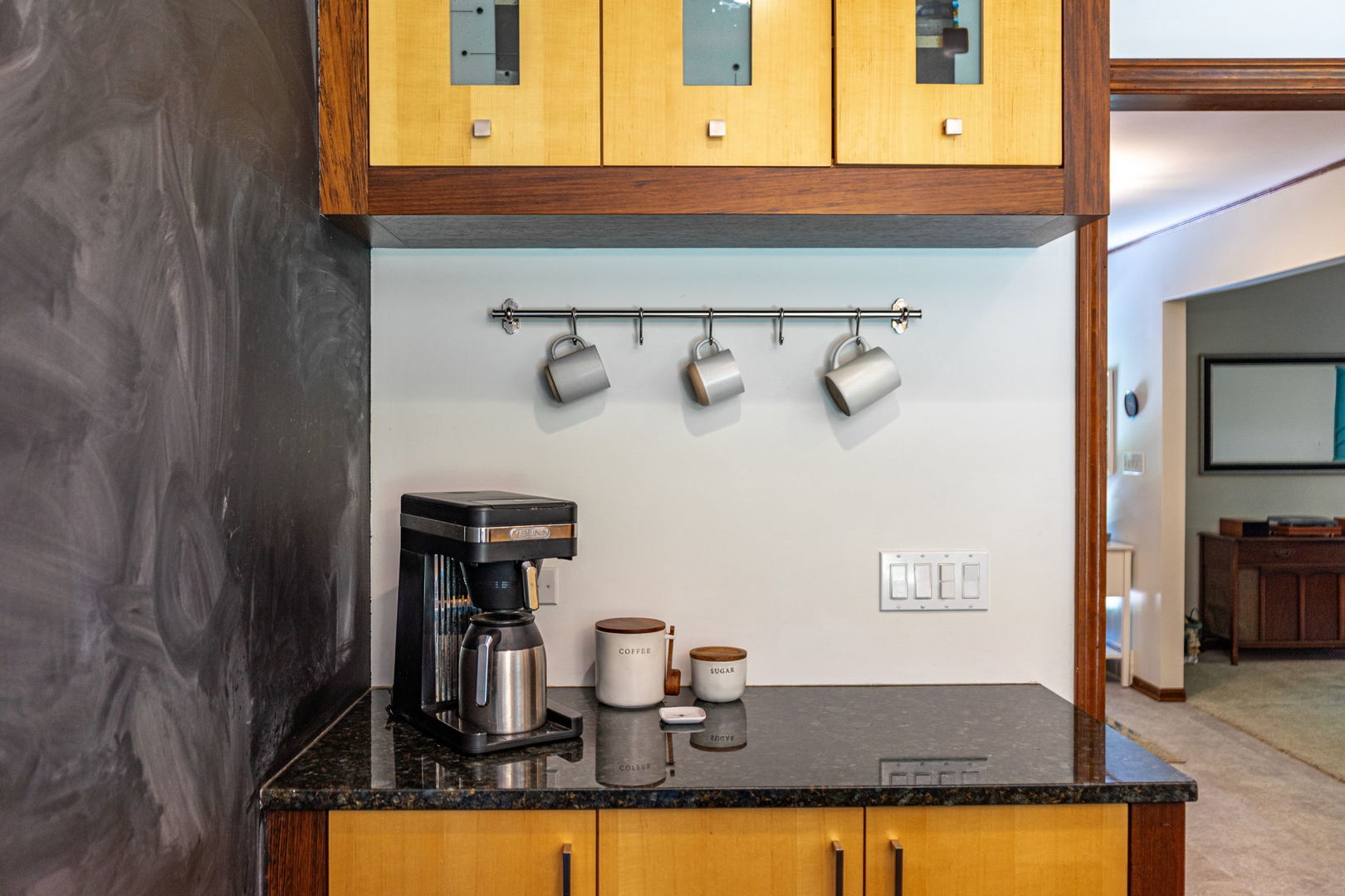 1313 Chatham Lane, Woodstock, IL 60098