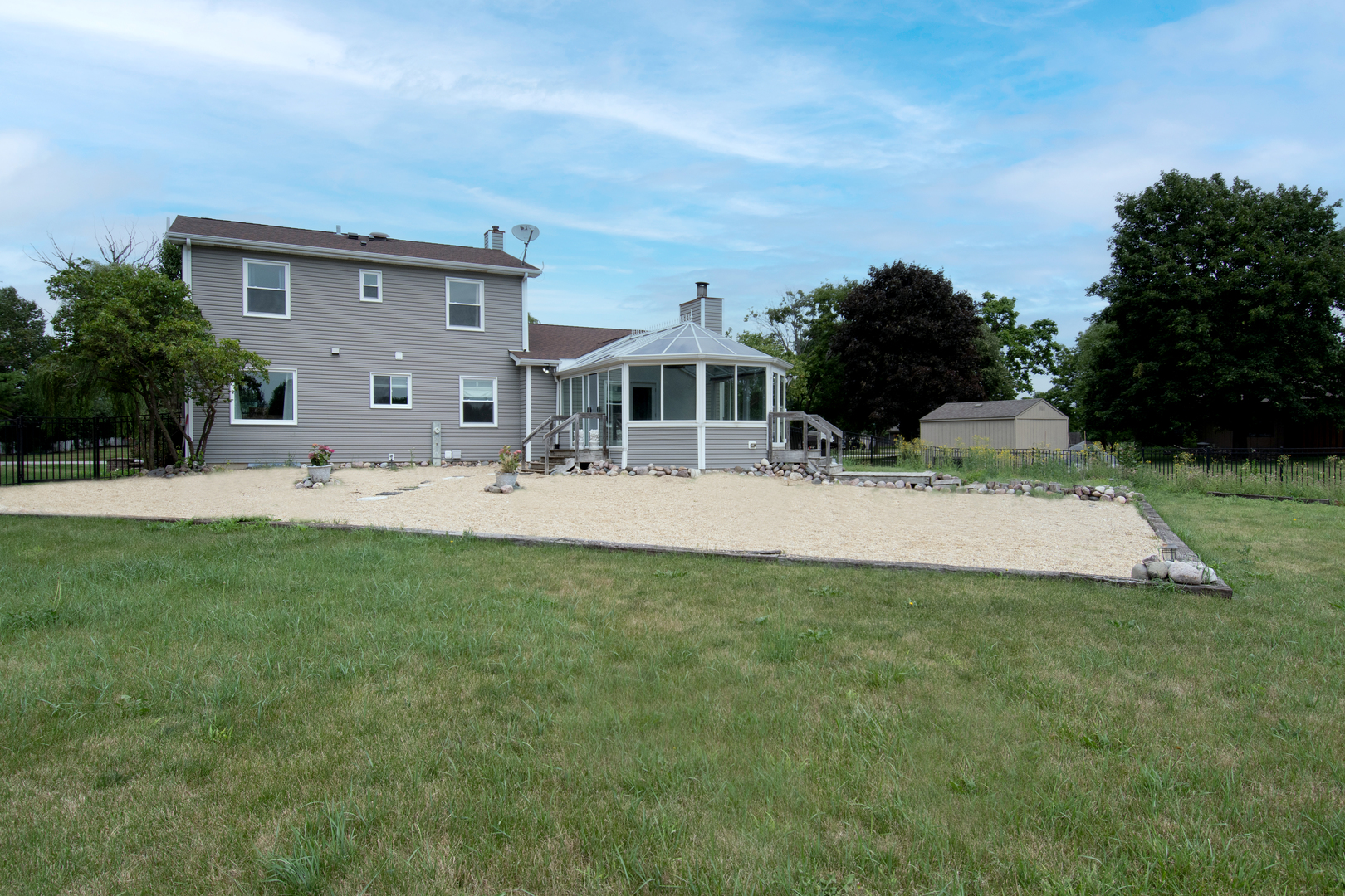 24243 Graver Lane, Naperville, IL 60564