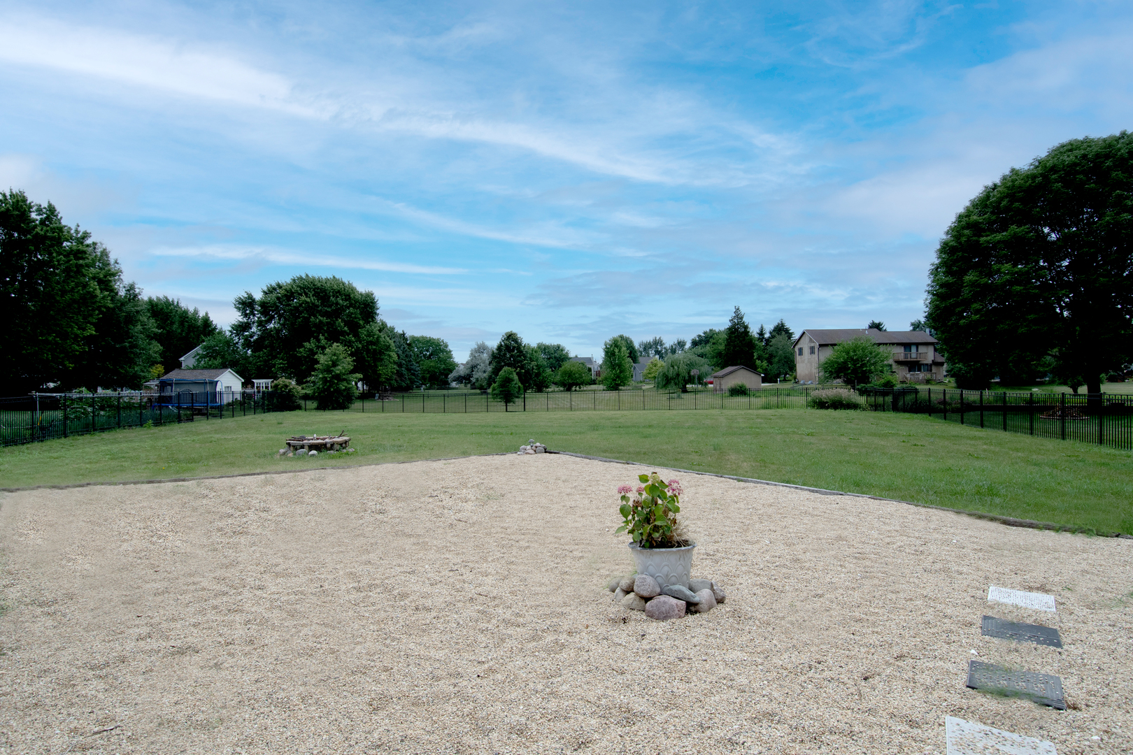 24243 Graver Lane, Naperville, IL 60564