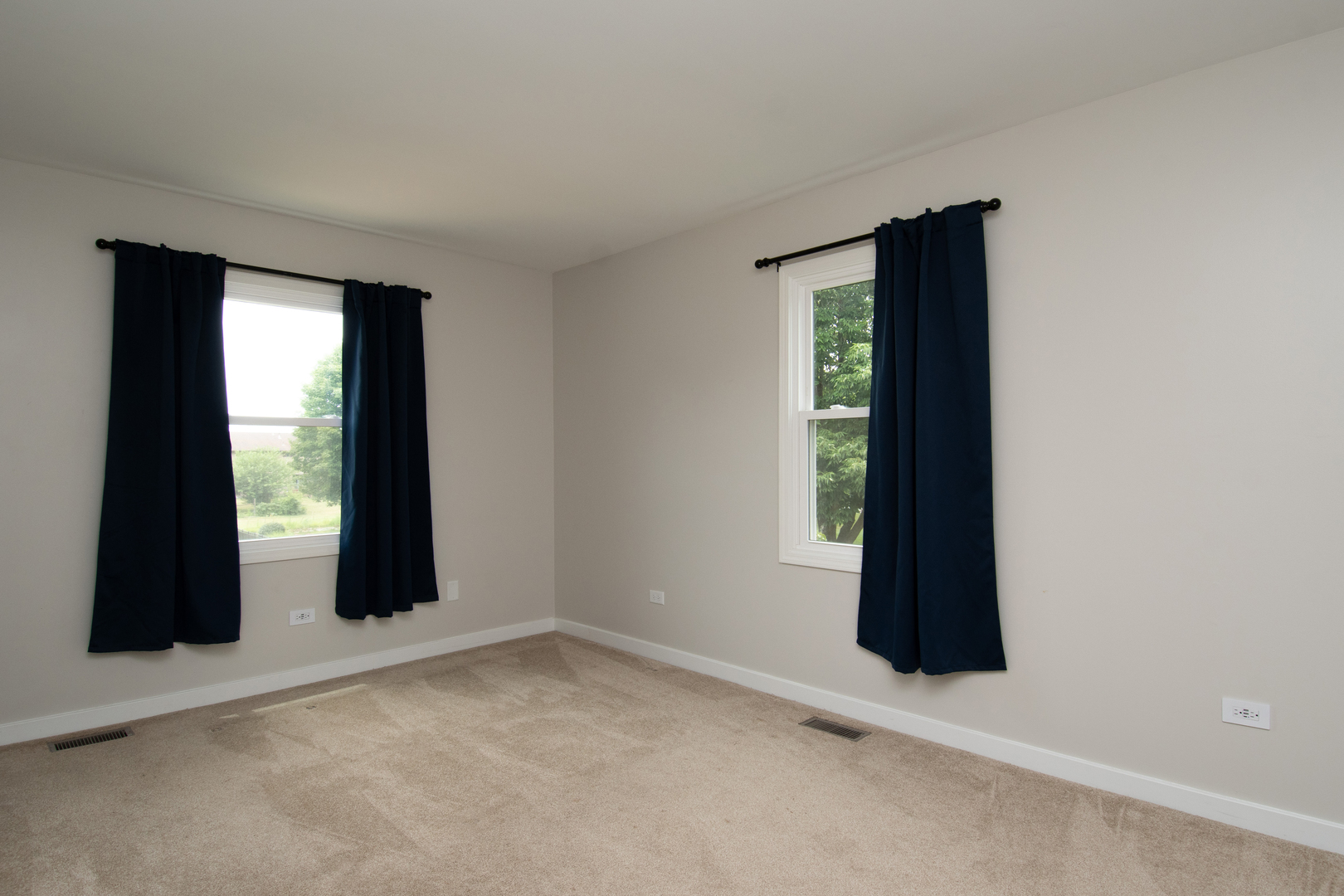 24243 Graver Lane, Naperville, IL 60564