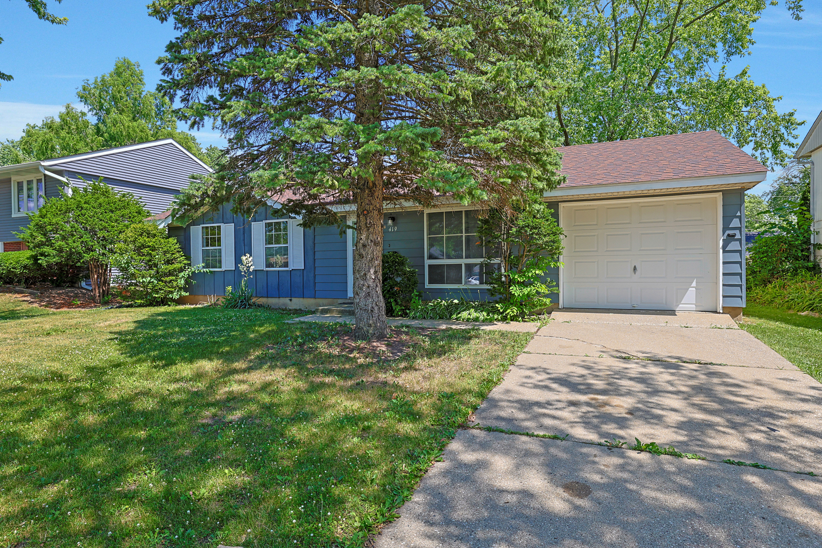 419 Waverly Avenue, Streamwood, IL 60107
