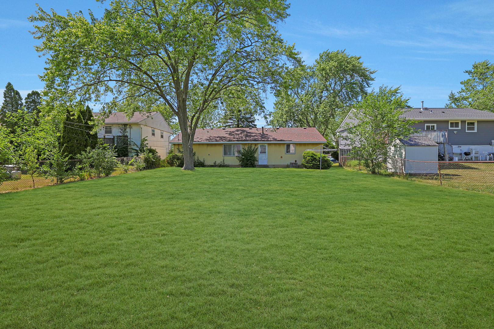 419 Waverly Avenue, Streamwood, IL 60107