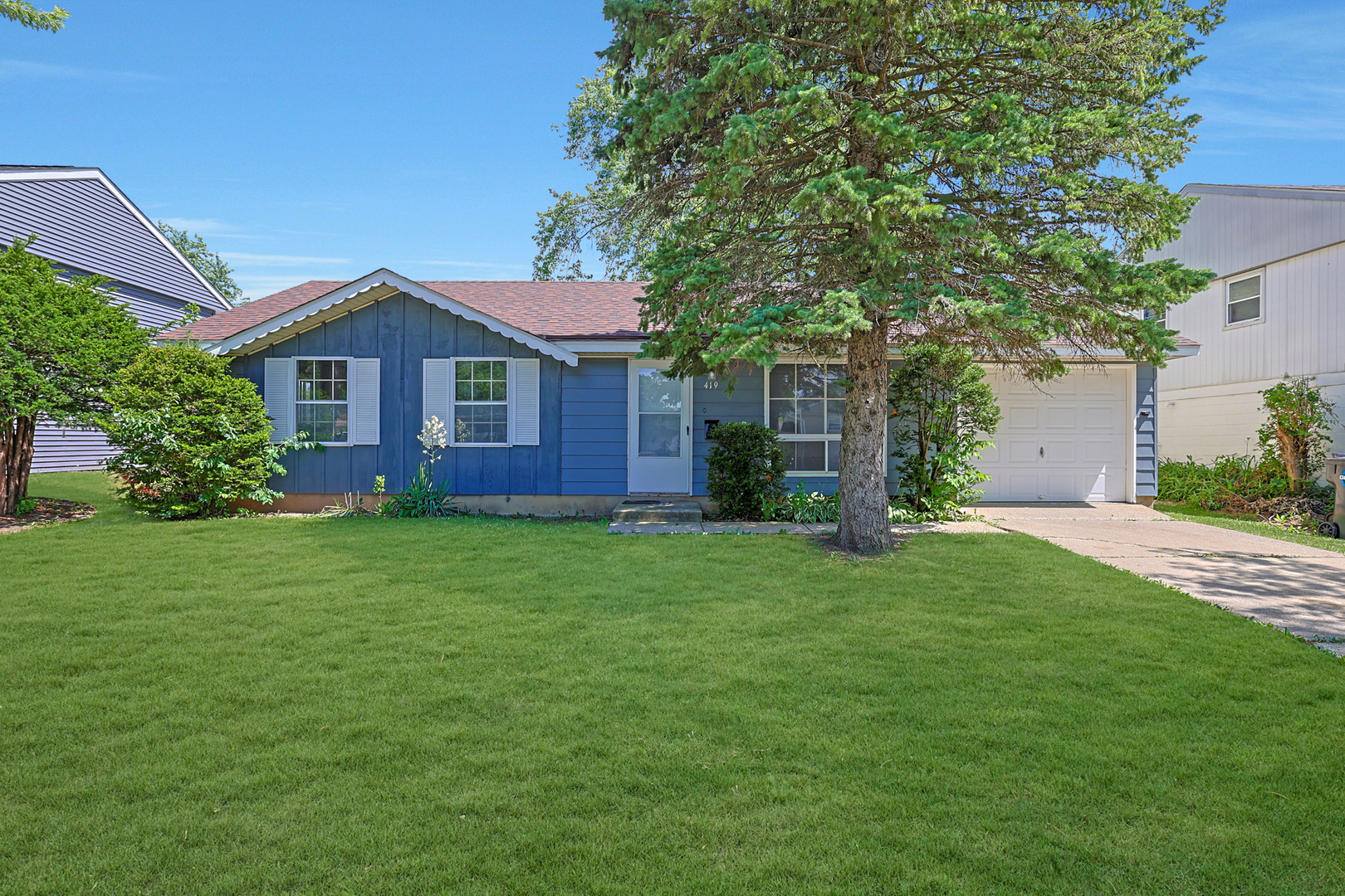 419 Waverly Avenue, Streamwood, IL 60107