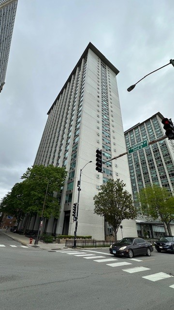 3600 N Lake Shore Drive #2223, Chicago, IL 60613