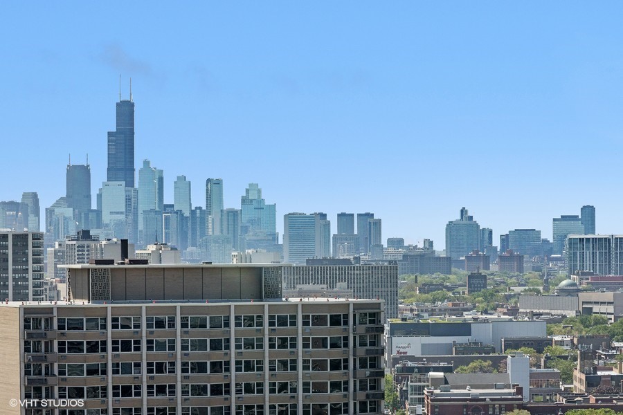 3600 N Lake Shore Drive #2223, Chicago, IL 60613