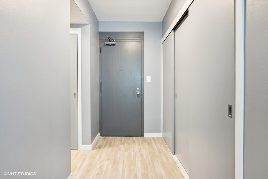3600 N Lake Shore Drive #2223, Chicago, IL 60613