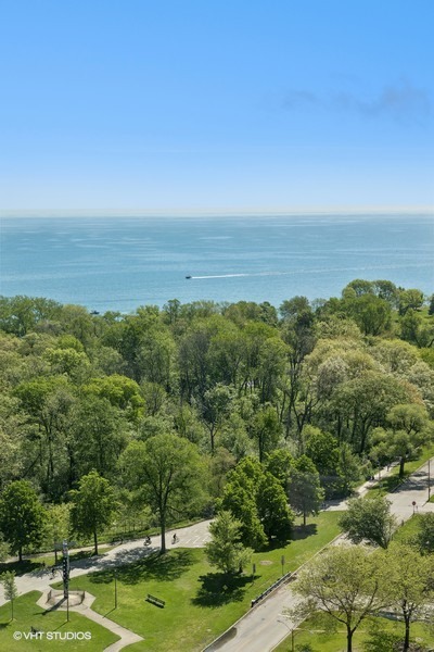 3600 N Lake Shore Drive #2223, Chicago, IL 60613