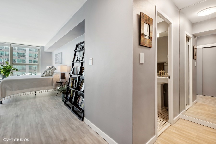 3600 N Lake Shore Drive #2223, Chicago, IL 60613
