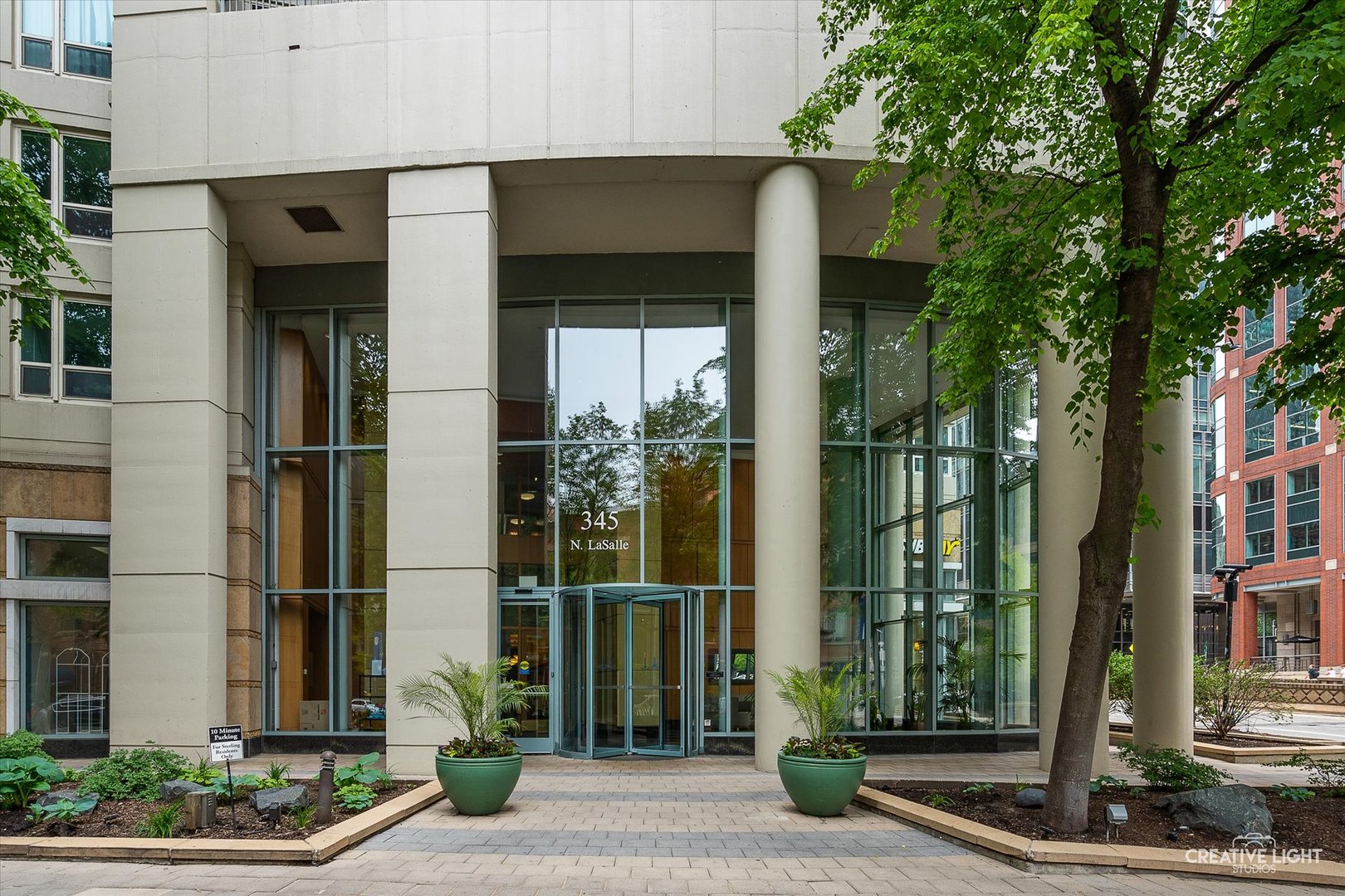 345 N La Salle Drive #3507, Chicago, IL 60654