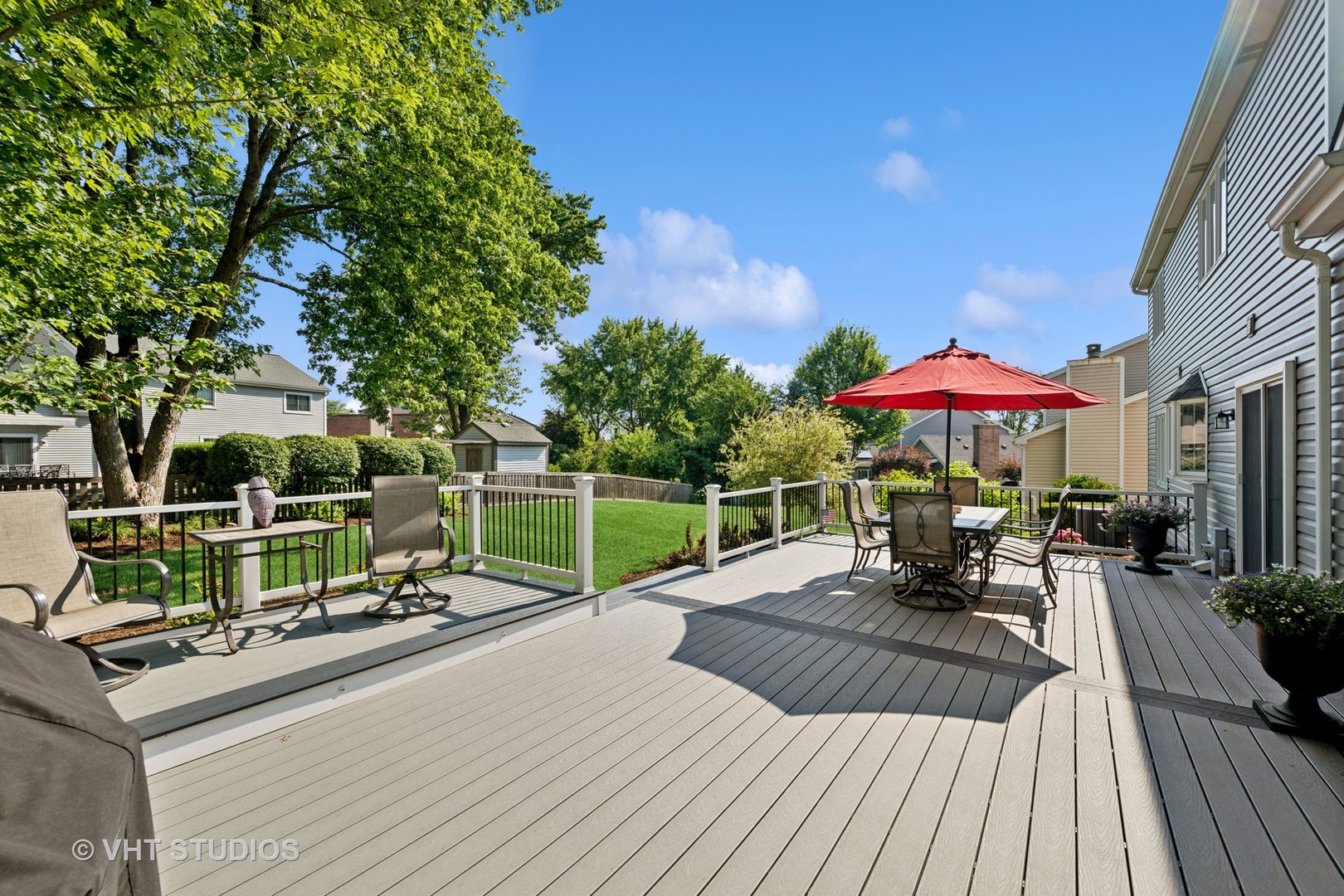 1700 GREEN RIVER Drive, Schaumburg, IL 60194