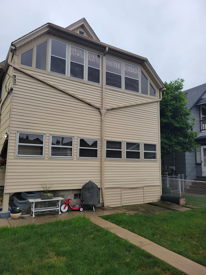 2446 lewis Street #2, Blue Island, IL 60406