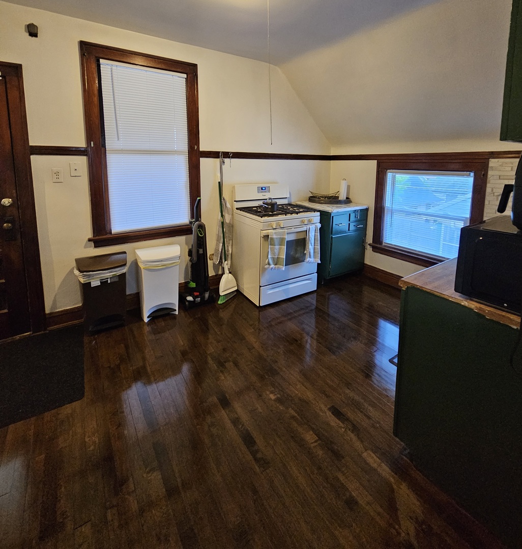 2446 lewis Street #2, Blue Island, IL 60406