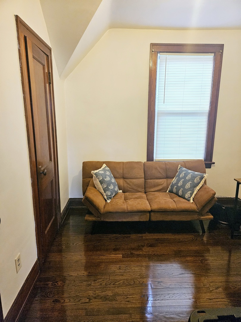 2446 lewis Street #2, Blue Island, IL 60406