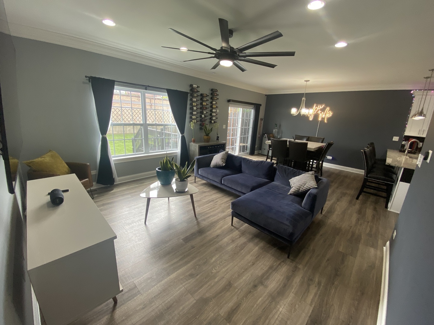 7009 W Crandall Avenue, Worth, IL 60482