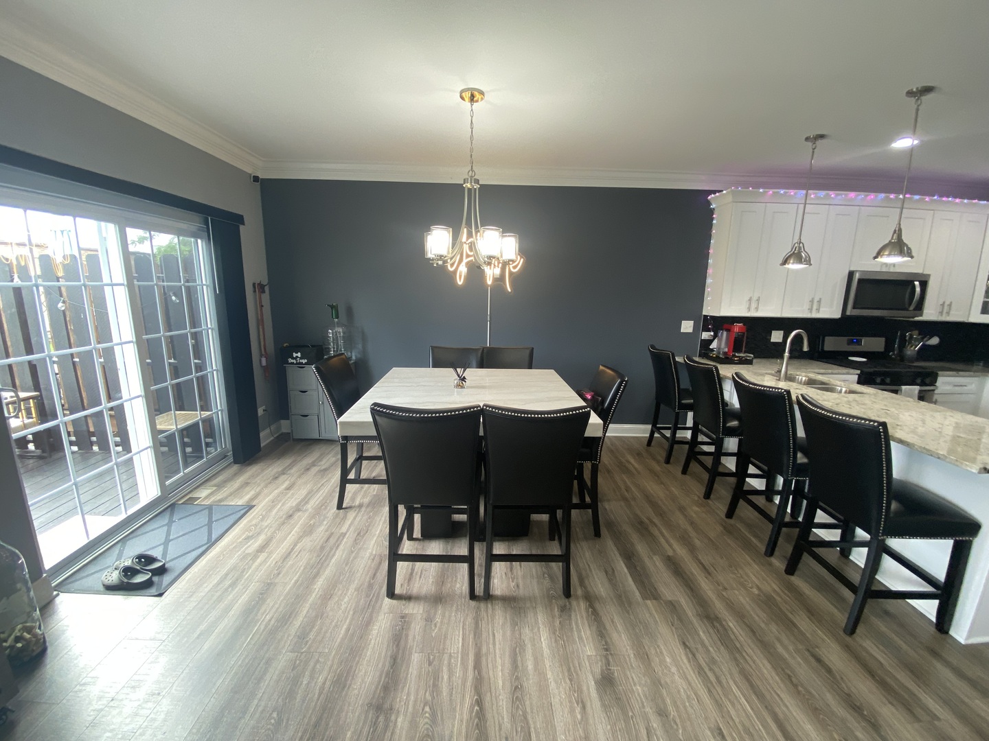 7009 W Crandall Avenue, Worth, IL 60482