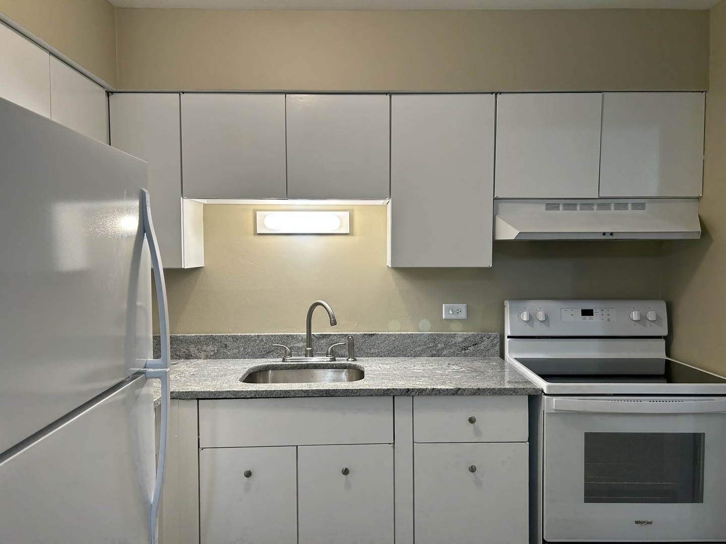 5640 S Archer Avenue #7, Chicago, IL 60638