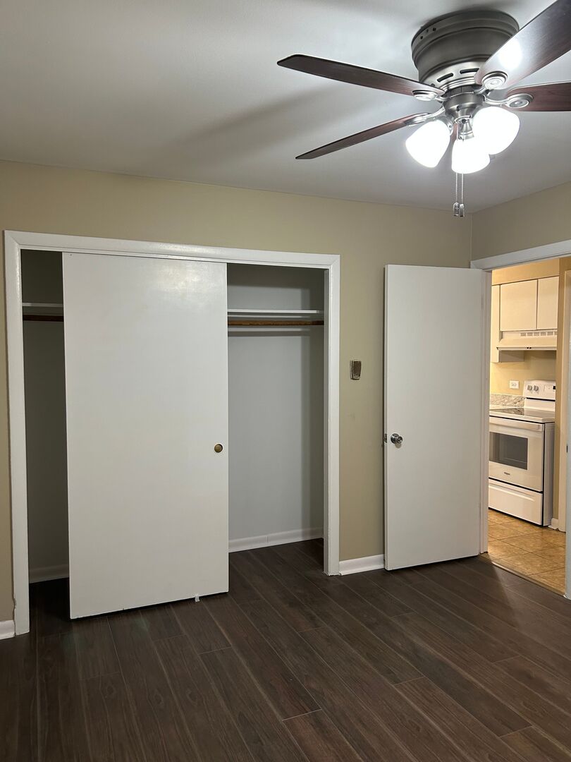 5640 S Archer Avenue #7, Chicago, IL 60638