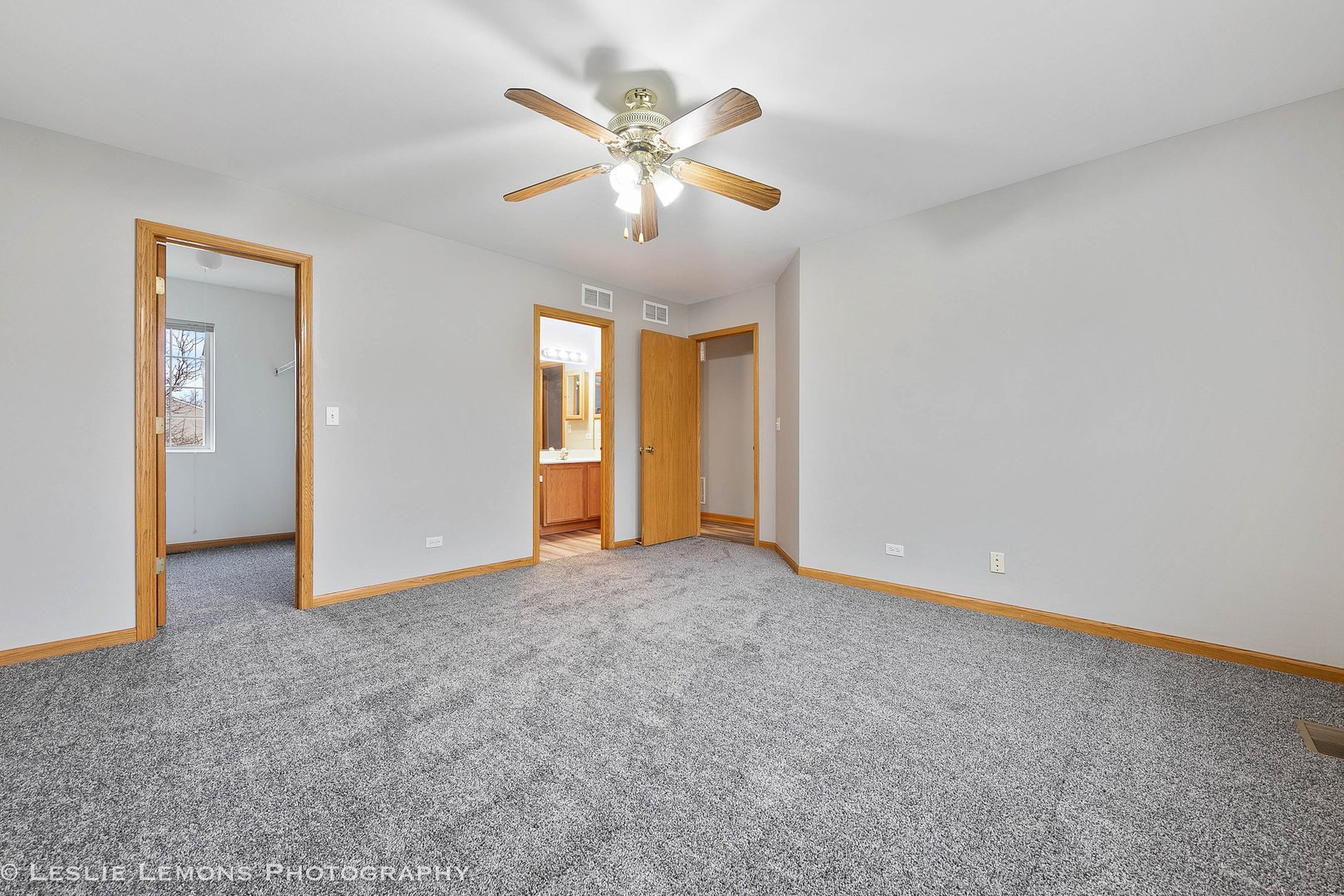 4051 Blackstone Drive #4051, Aurora, IL 60504