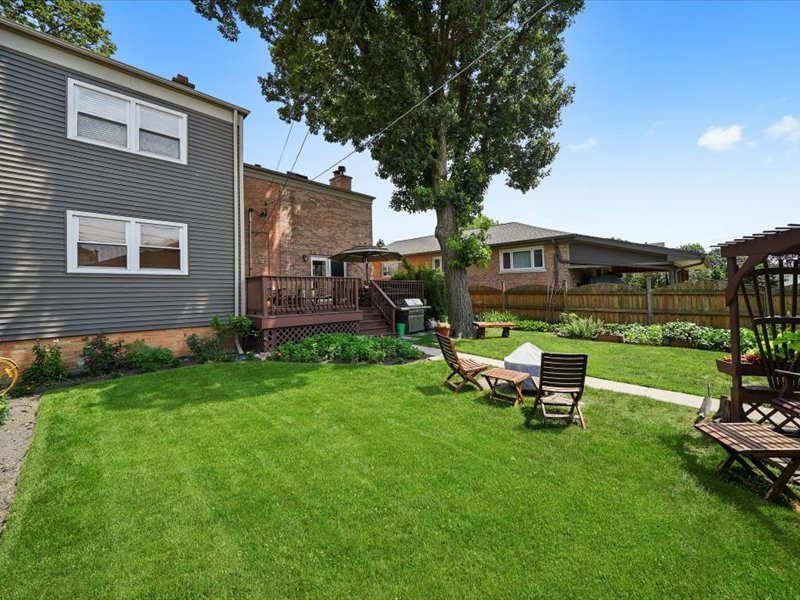5622 S Oak Park Avenue, Chicago, IL 60638