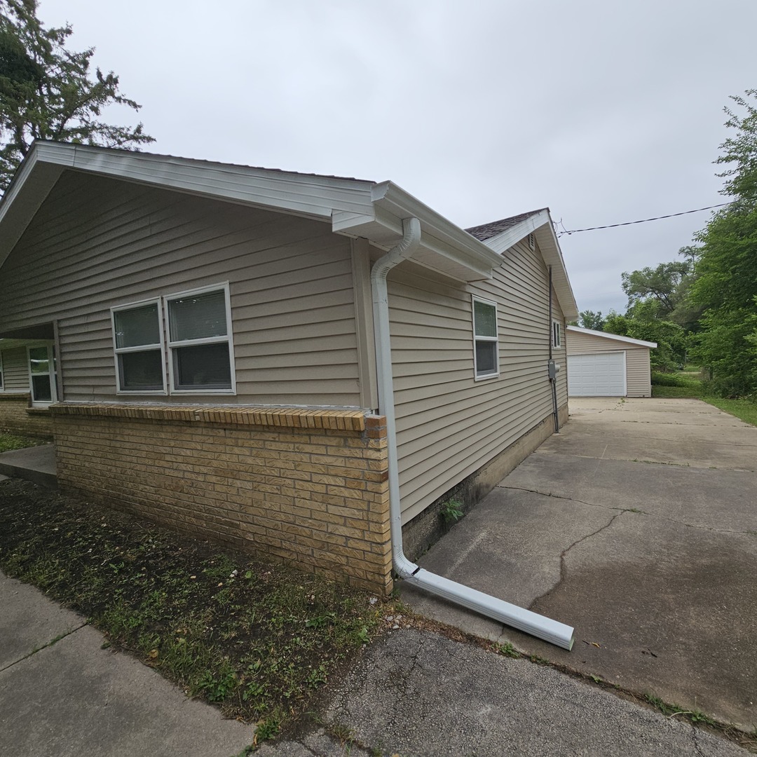 4428 Virginia Avenue, Rockford, IL 61101