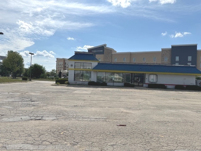 3625 Rock Creek Boulevard, Joliet, IL 60431