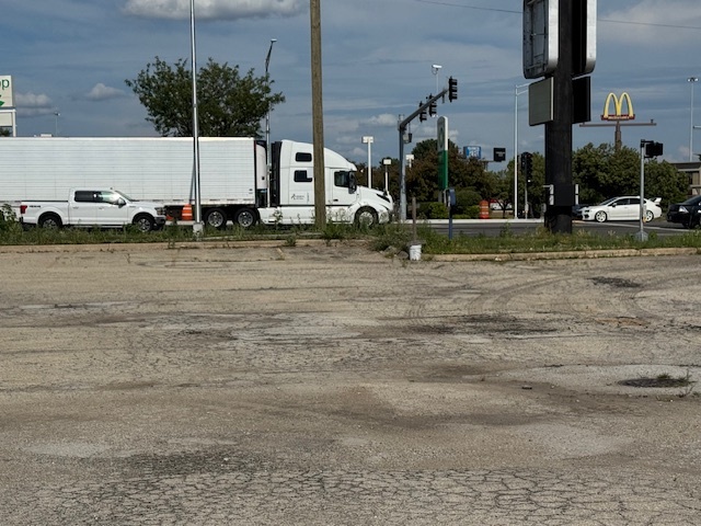 3625 Rock Creek Boulevard, Joliet, IL 60431