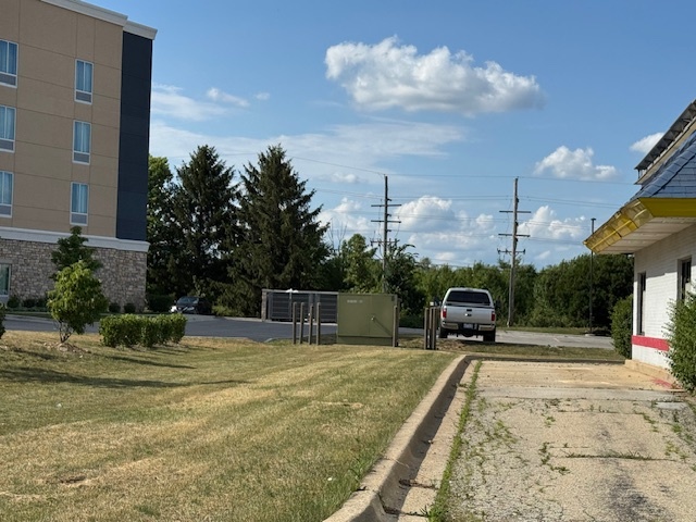 3625 Rock Creek Boulevard, Joliet, IL 60431