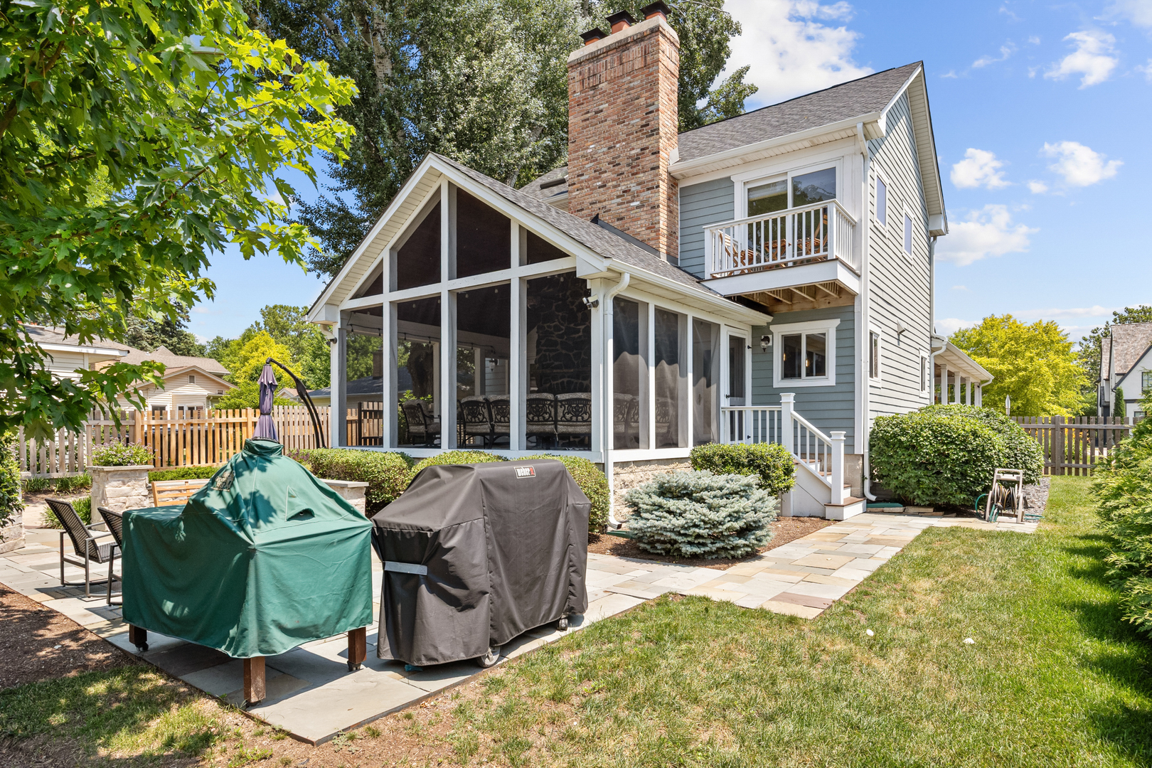 820 S GROVE Avenue, Barrington, IL 60010