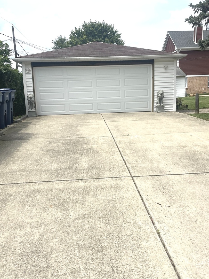 7401 W 113th Place, Worth, IL 60482