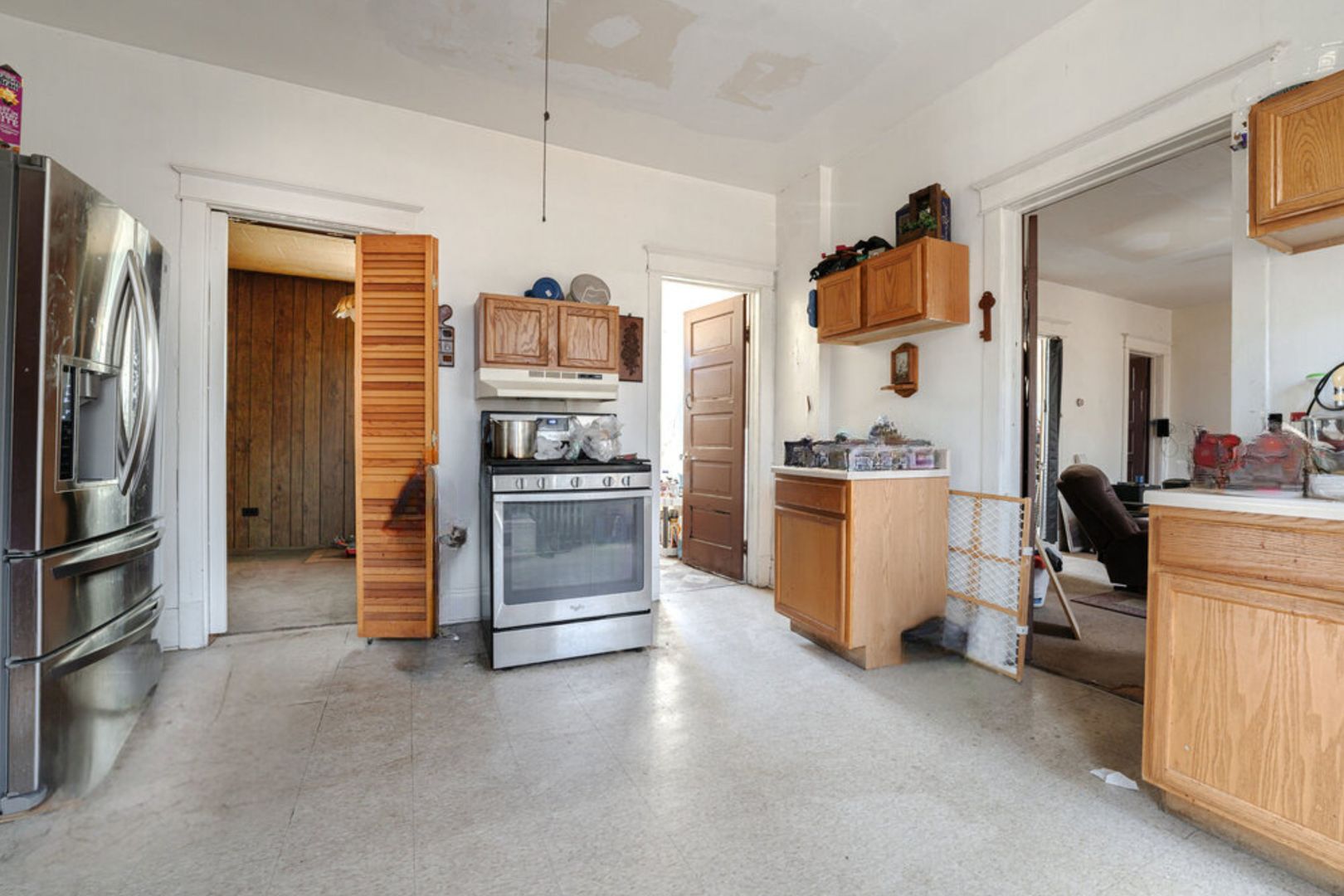 12401 S Green Street, Calumet Park, IL 60827
