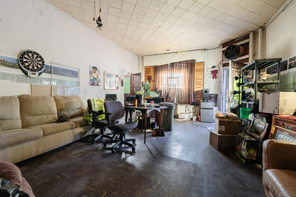 12401 S Green Street, Calumet Park, IL 60827