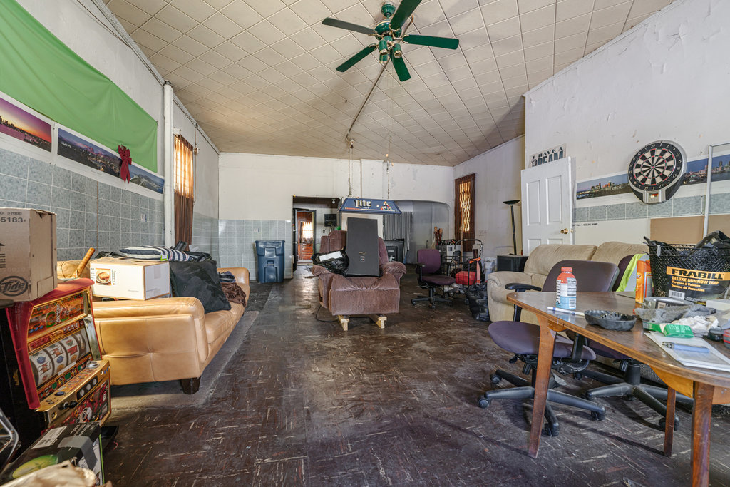 12401 S Green Street, Calumet Park, IL 60827