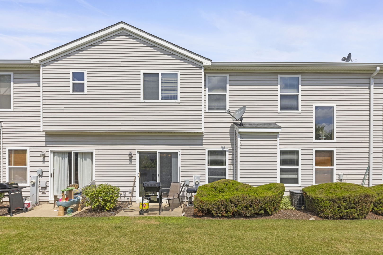 6928 Creekside Drive, Plainfield, IL 60586
