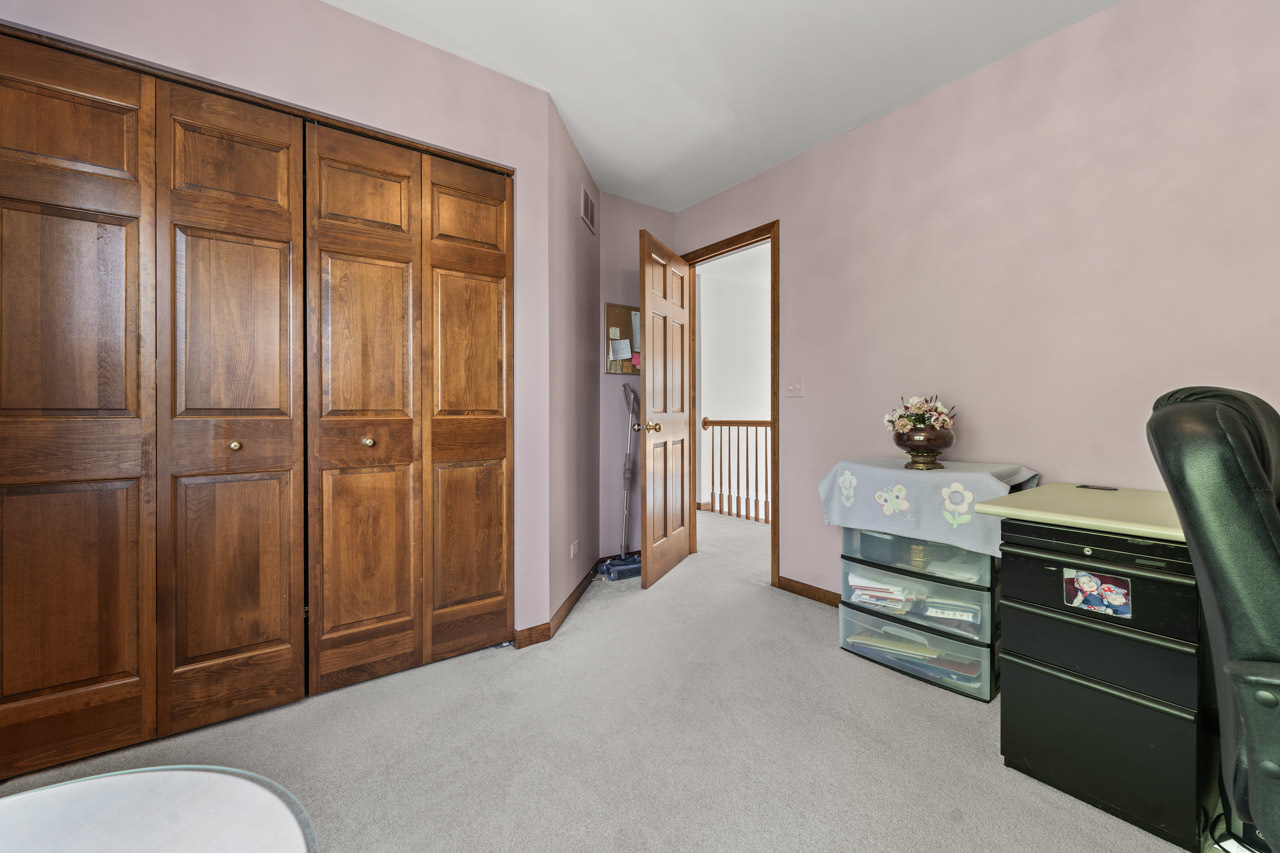 1450 Anvil Court, Bartlett, IL 60103
